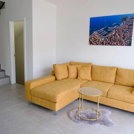 Vida Villa